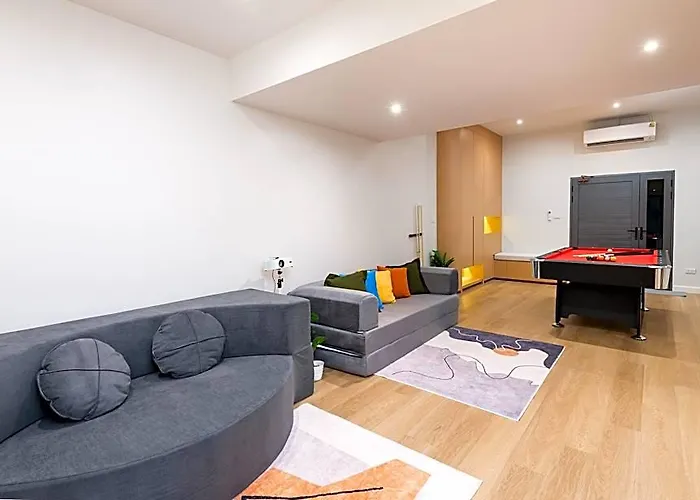 Luxury 5br Poolhouse Theater - 2mins To Bts *
